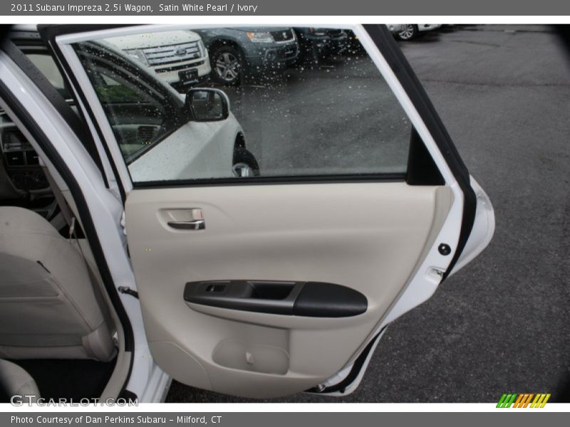 Satin White Pearl / Ivory 2011 Subaru Impreza 2.5i Wagon