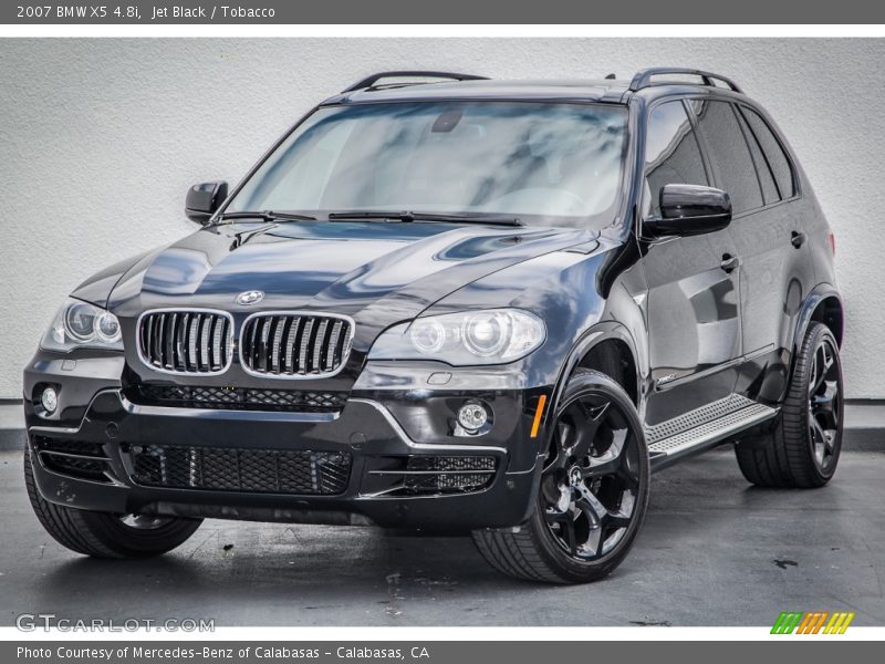 Front 3/4 View of 2007 X5 4.8i