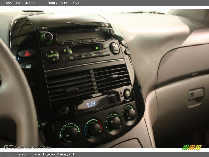 Phantom Gray Pearl / Stone 2005 Toyota Sienna LE