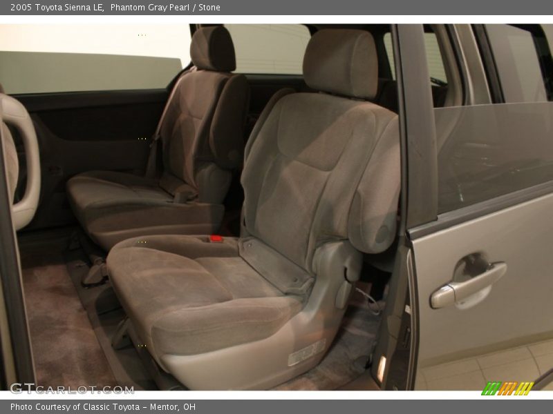 Phantom Gray Pearl / Stone 2005 Toyota Sienna LE