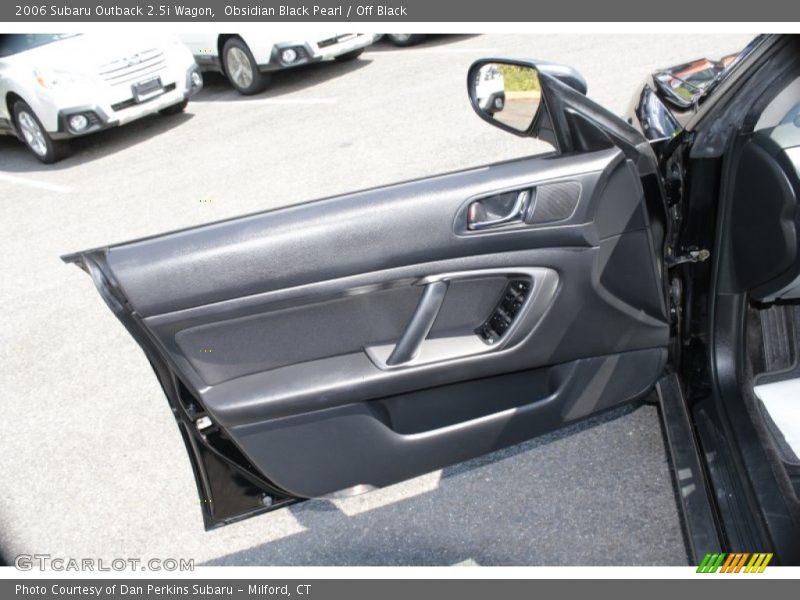 Obsidian Black Pearl / Off Black 2006 Subaru Outback 2.5i Wagon