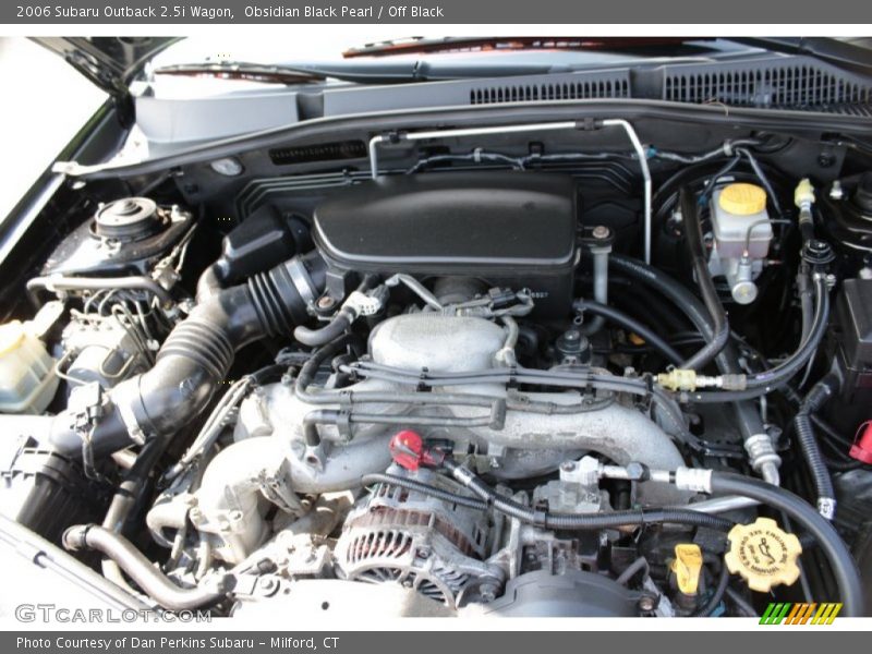 Obsidian Black Pearl / Off Black 2006 Subaru Outback 2.5i Wagon