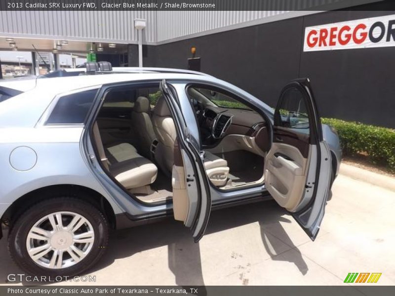 Glacier Blue Metallic / Shale/Brownstone 2013 Cadillac SRX Luxury FWD