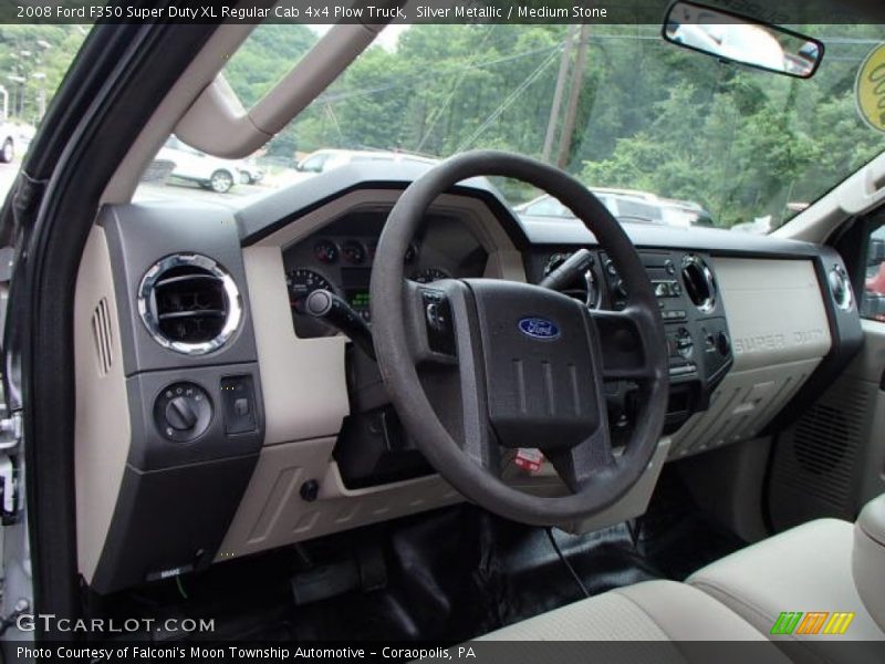 Dashboard of 2008 F350 Super Duty XL Regular Cab 4x4 Plow Truck