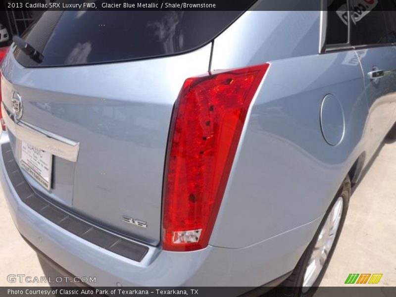 Glacier Blue Metallic / Shale/Brownstone 2013 Cadillac SRX Luxury FWD