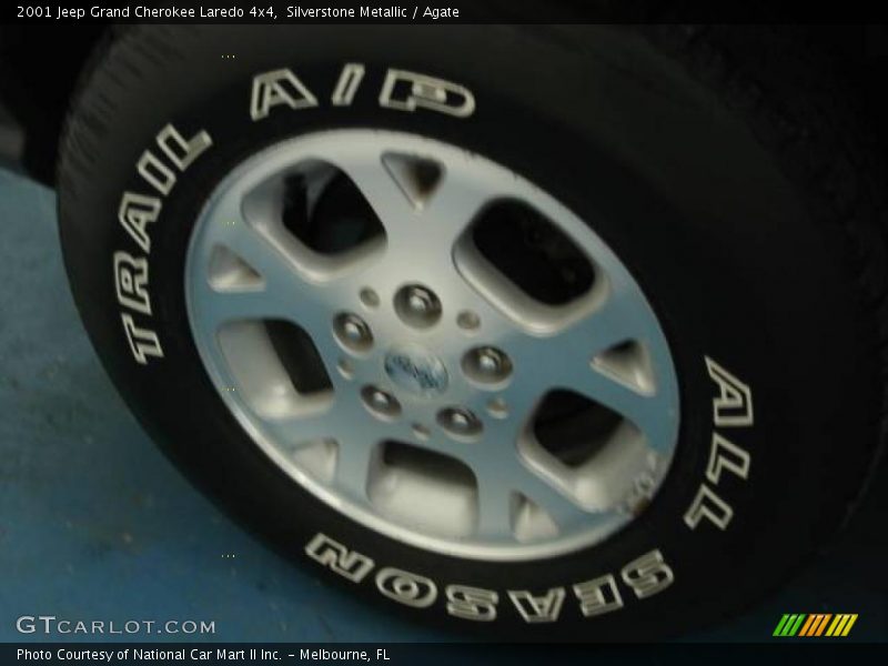 Silverstone Metallic / Agate 2001 Jeep Grand Cherokee Laredo 4x4