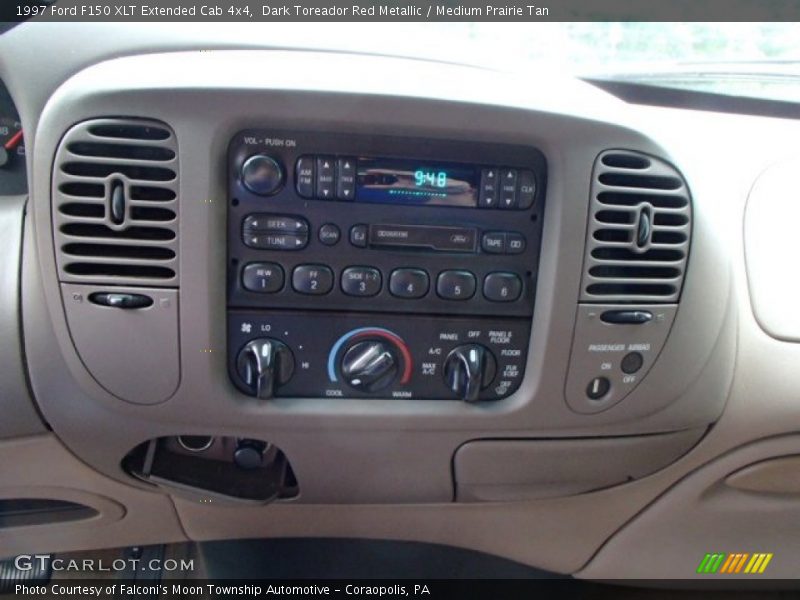 Dark Toreador Red Metallic / Medium Prairie Tan 1997 Ford F150 XLT Extended Cab 4x4