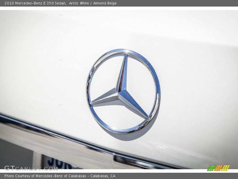 Arctic White / Almond Beige 2010 Mercedes-Benz E 350 Sedan