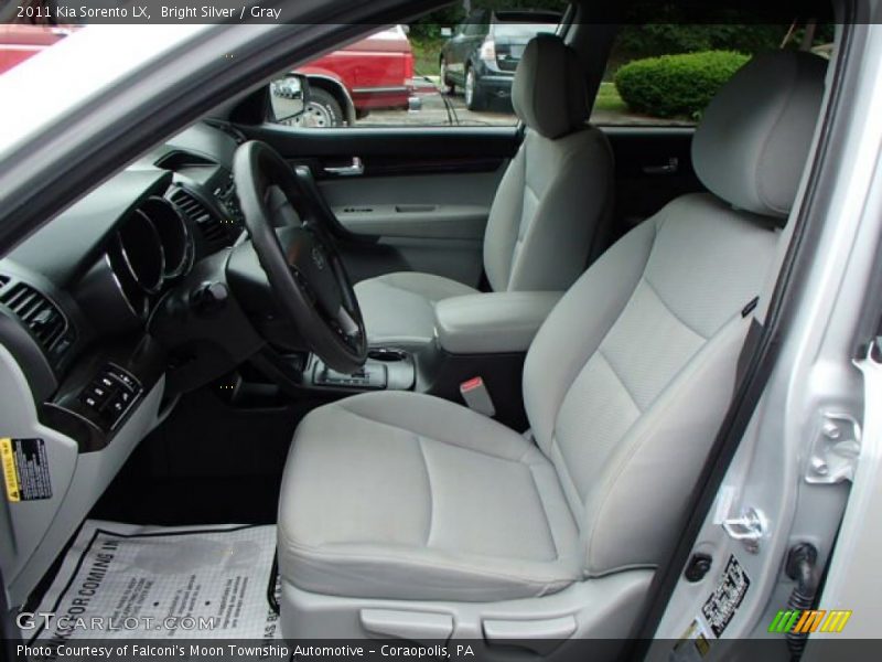 Bright Silver / Gray 2011 Kia Sorento LX