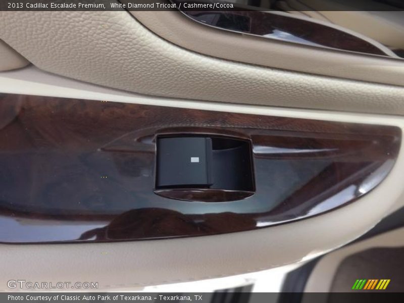 White Diamond Tricoat / Cashmere/Cocoa 2013 Cadillac Escalade Premium