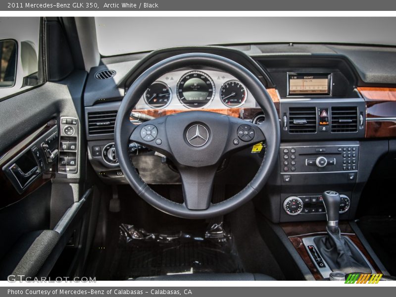 Arctic White / Black 2011 Mercedes-Benz GLK 350