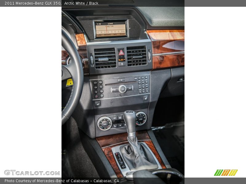Arctic White / Black 2011 Mercedes-Benz GLK 350