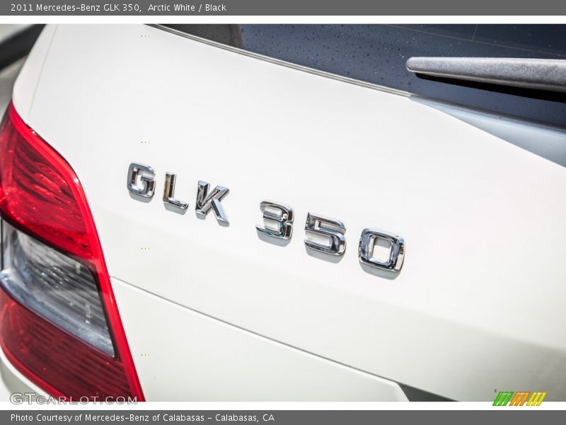 Arctic White / Black 2011 Mercedes-Benz GLK 350