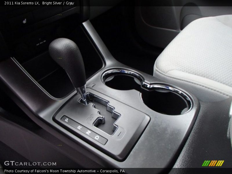 Bright Silver / Gray 2011 Kia Sorento LX
