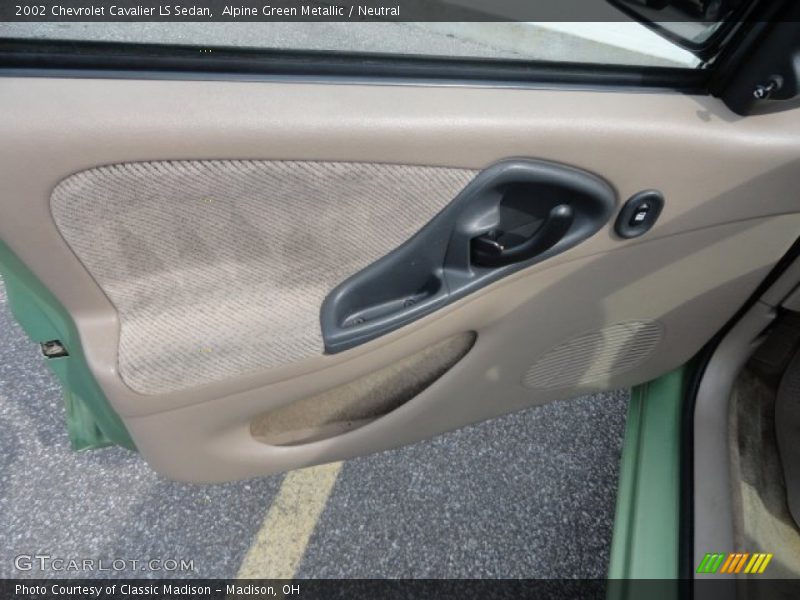 Alpine Green Metallic / Neutral 2002 Chevrolet Cavalier LS Sedan