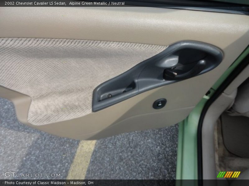 Alpine Green Metallic / Neutral 2002 Chevrolet Cavalier LS Sedan