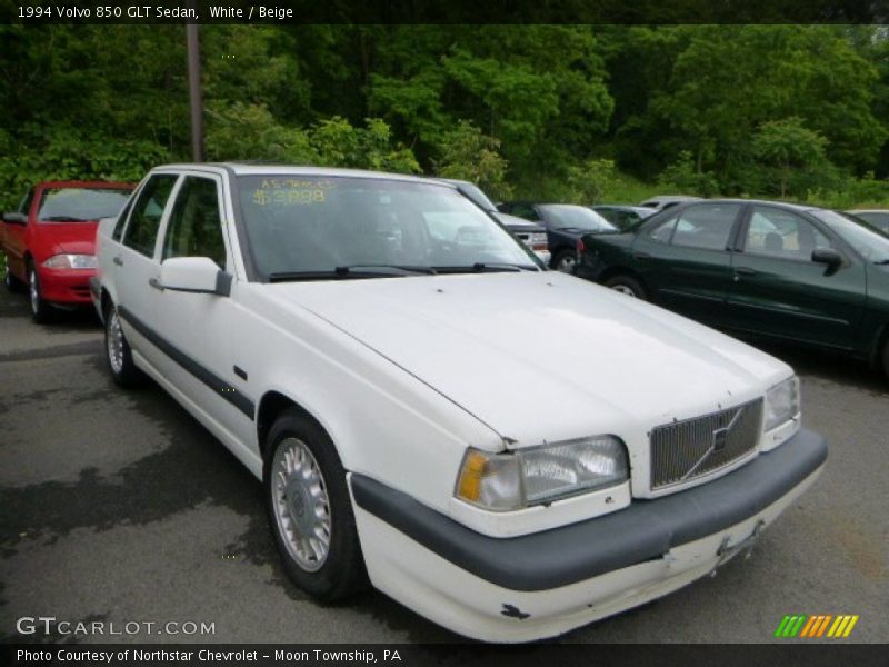 White / Beige 1994 Volvo 850 GLT Sedan