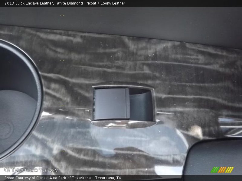 White Diamond Tricoat / Ebony Leather 2013 Buick Enclave Leather