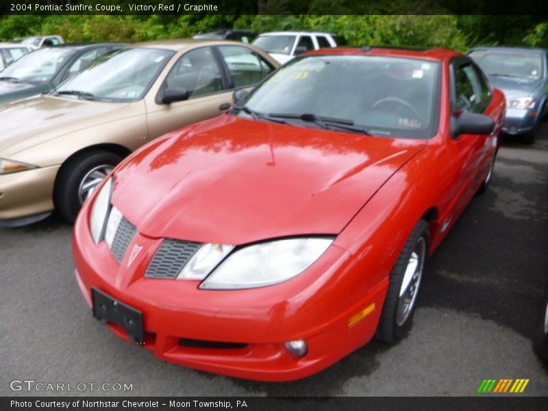 Victory Red / Graphite 2004 Pontiac Sunfire Coupe