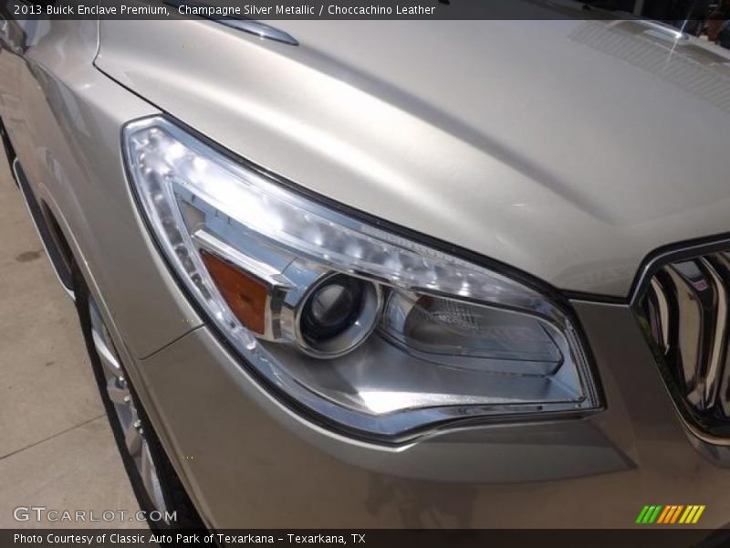 Champagne Silver Metallic / Choccachino Leather 2013 Buick Enclave Premium
