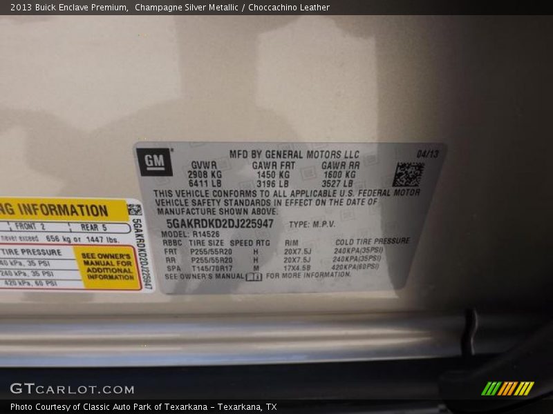 Champagne Silver Metallic / Choccachino Leather 2013 Buick Enclave Premium
