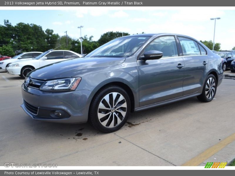 Front 3/4 View of 2013 Jetta Hybrid SEL Premium