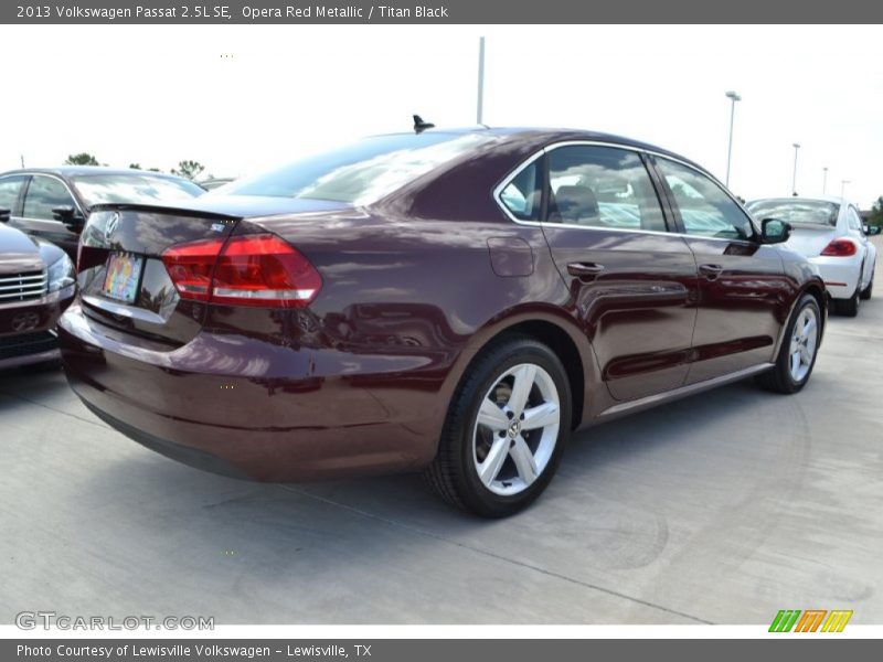 Opera Red Metallic / Titan Black 2013 Volkswagen Passat 2.5L SE