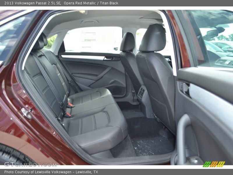 Opera Red Metallic / Titan Black 2013 Volkswagen Passat 2.5L SE