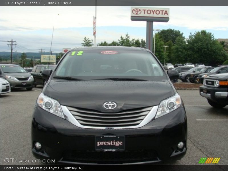 Black / Bisque 2012 Toyota Sienna XLE
