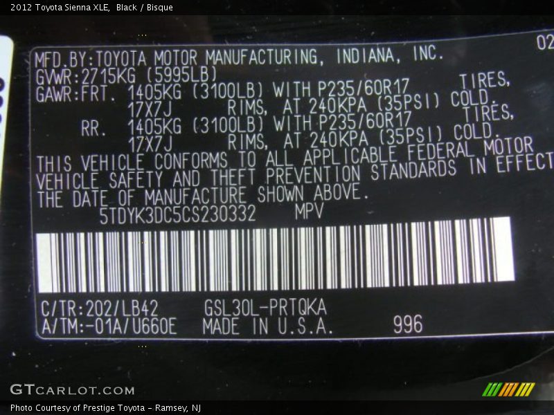 Black / Bisque 2012 Toyota Sienna XLE