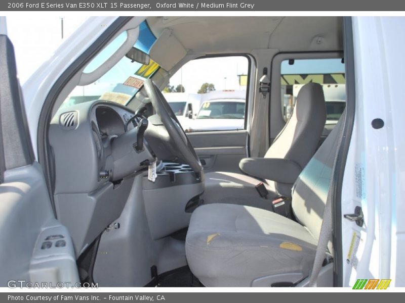 Oxford White / Medium Flint Grey 2006 Ford E Series Van E350 XLT 15 Passenger