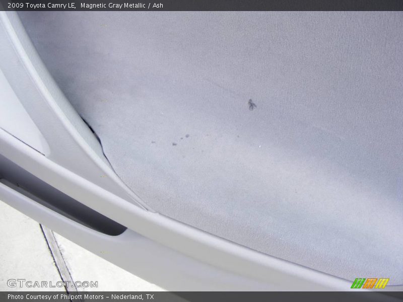 Magnetic Gray Metallic / Ash 2009 Toyota Camry LE