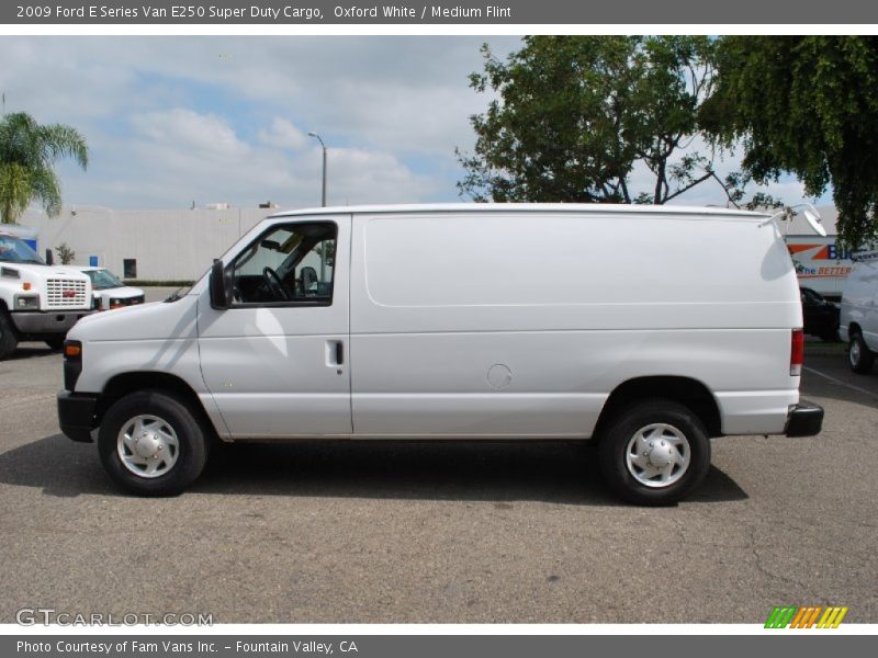 Oxford White / Medium Flint 2009 Ford E Series Van E250 Super Duty Cargo