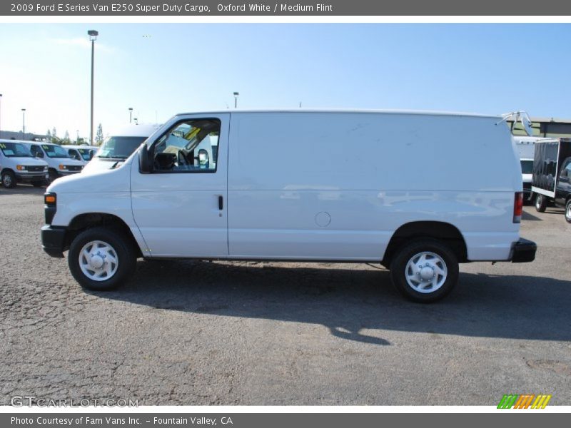Oxford White / Medium Flint 2009 Ford E Series Van E250 Super Duty Cargo