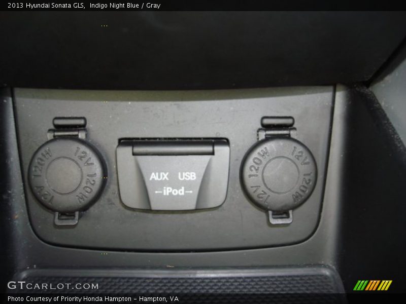 Indigo Night Blue / Gray 2013 Hyundai Sonata GLS