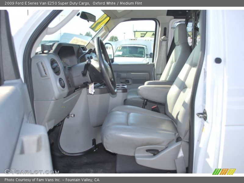 Oxford White / Medium Flint 2009 Ford E Series Van E250 Super Duty Cargo