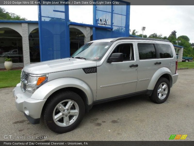 Bright Silver Metallic / Dark Slate Gray/Light Slate Gray 2010 Dodge Nitro SE 4x4