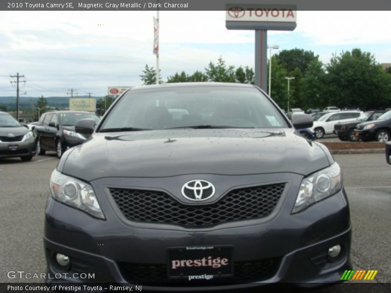 Magnetic Gray Metallic / Dark Charcoal 2010 Toyota Camry SE