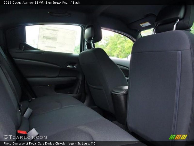 Blue Streak Pearl / Black 2013 Dodge Avenger SE V6