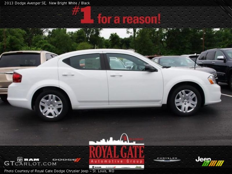 New Bright White / Black 2013 Dodge Avenger SE