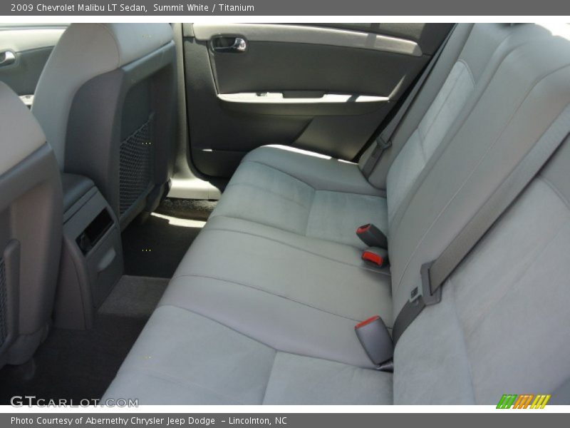 Summit White / Titanium 2009 Chevrolet Malibu LT Sedan