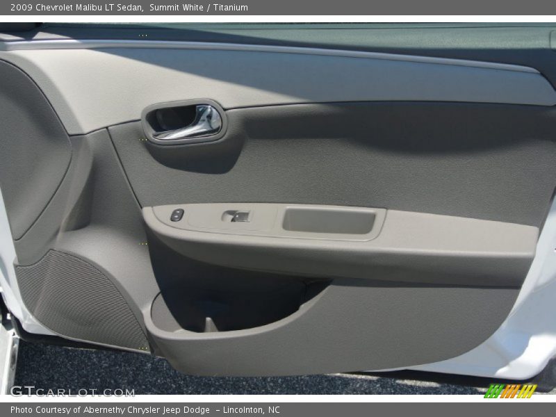 Summit White / Titanium 2009 Chevrolet Malibu LT Sedan