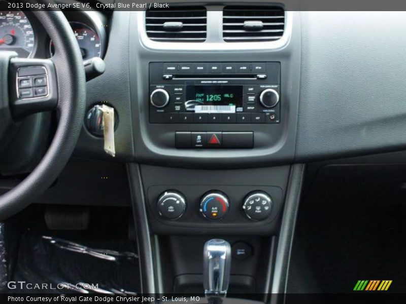 Crystal Blue Pearl / Black 2013 Dodge Avenger SE V6