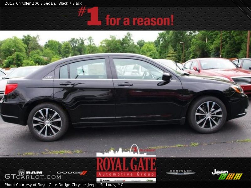 Black / Black 2013 Chrysler 200 S Sedan