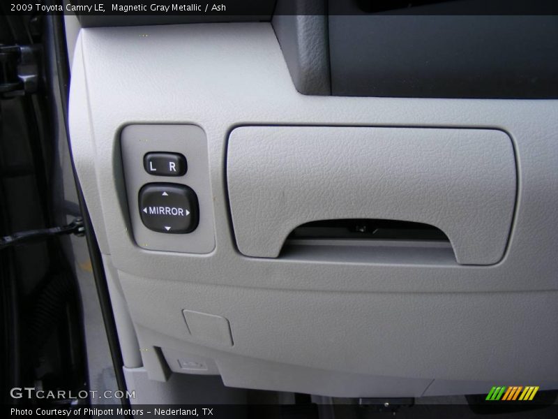Magnetic Gray Metallic / Ash 2009 Toyota Camry LE