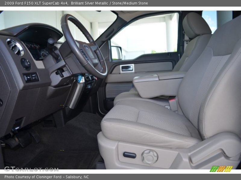 Brilliant Silver Metallic / Stone/Medium Stone 2009 Ford F150 XLT SuperCab 4x4