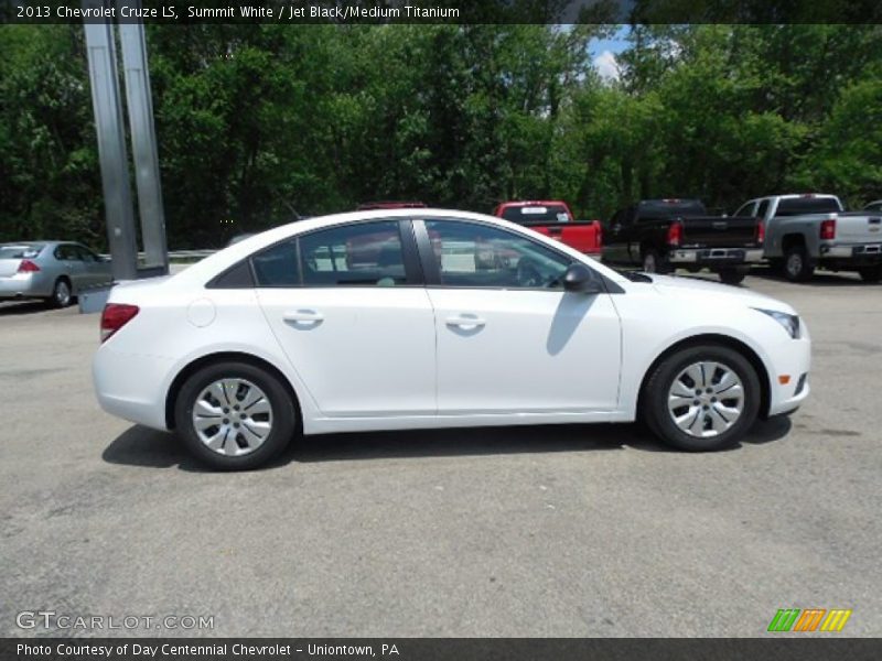 Summit White / Jet Black/Medium Titanium 2013 Chevrolet Cruze LS