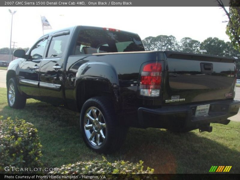 Onyx Black / Ebony Black 2007 GMC Sierra 1500 Denali Crew Cab 4WD