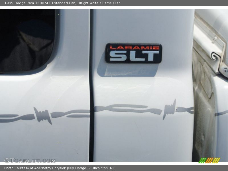 Bright White / Camel/Tan 1999 Dodge Ram 1500 SLT Extended Cab