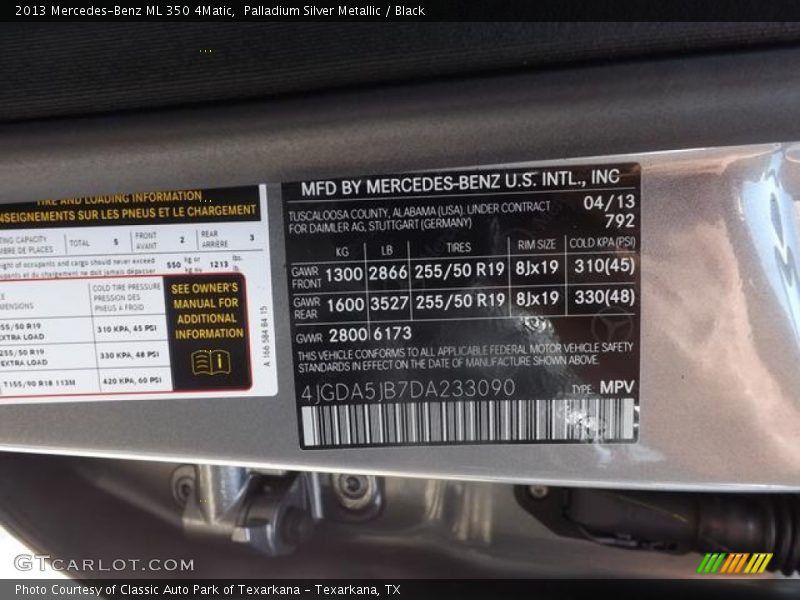 Palladium Silver Metallic / Black 2013 Mercedes-Benz ML 350 4Matic